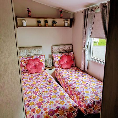 Rosie'S Seton Retreat Hotel Port Seton ภายนอก รูปภาพ
